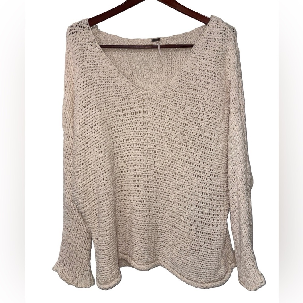 Free People Cream Boho Chunky Uneven Oversized Sweater size M
